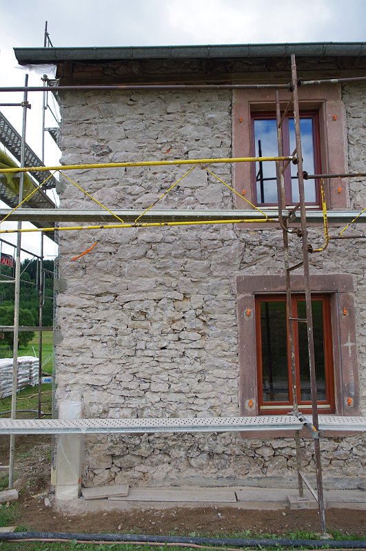 20120611_IMGP4409_KX.JPG - Various metal work and pipes taped up and metal edging temporarily held in place