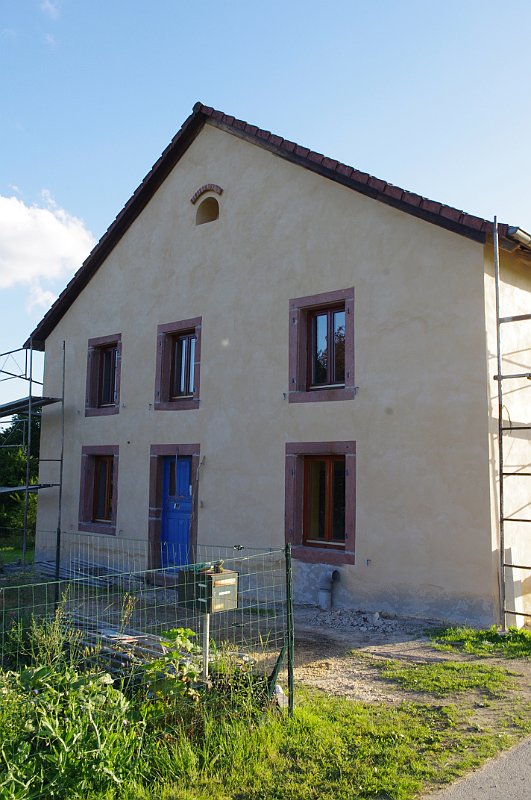 20120622_IMGP4491_KX.JPG - scaffolding removed (but they forgot the shutters)