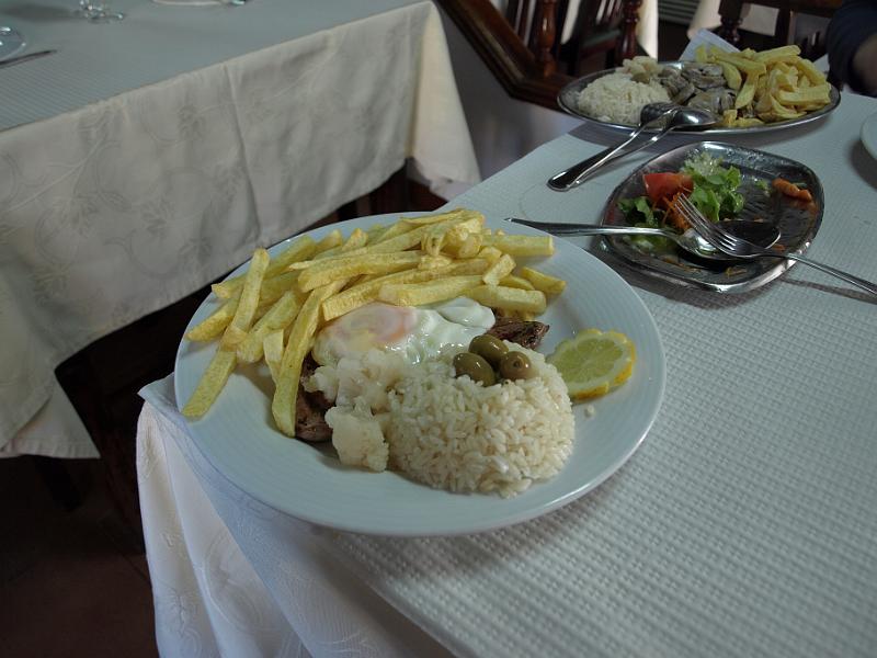 20100425_P4258090_E510.JPG - Veal, egg, chips and rice