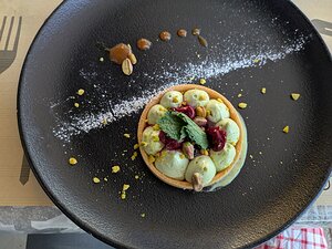 20250804_PXL183249890_Pixel7a-JEB griotte tart