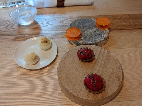 20220602_PXL102350493_Pixel3a-JEB amuse bouches: cauliflower a la Grecque on cracker puff, dried carrot and purée, eel and beetroot tart
