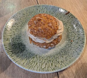 20250801_PXL120248876_Pixel7a-JEB Paris-Brest, creme légére pralinée, crémeux chocolat lait & praliné