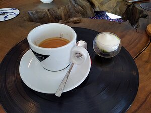 20221030_PXL134945668_Pixel3a-JEB coffee with date and ginger, lemon jelly and apple foam