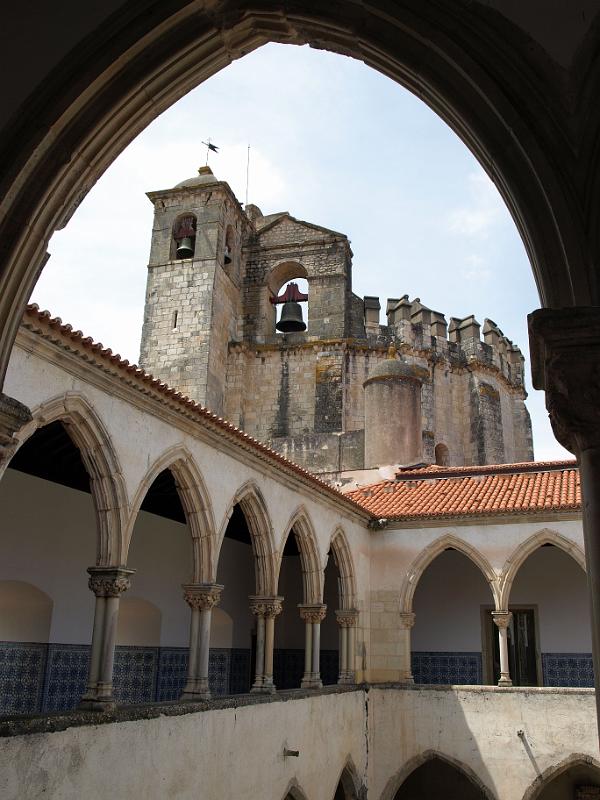 20100428_P4288515_E510.JPG - Castle and Convent of the Order of Christ - Knights Templar, Tomar, Portugal