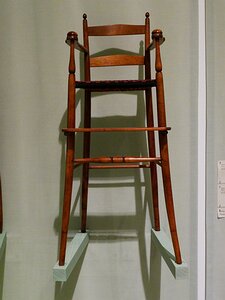 20250724_X7245229_EM1II_DxOstd high chair