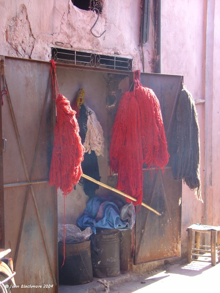 Marrakech067.jpg - more yarn drying