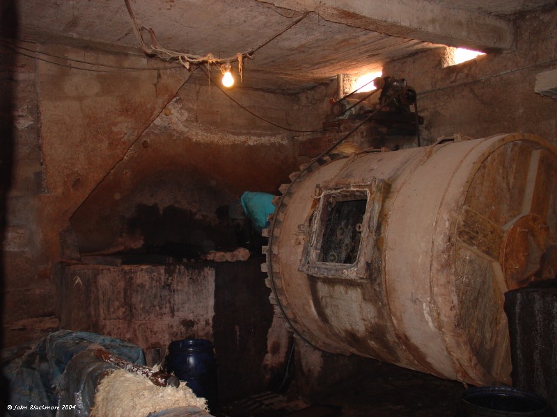 Marrakech106.jpg - leather tanneries; washing machine for skins